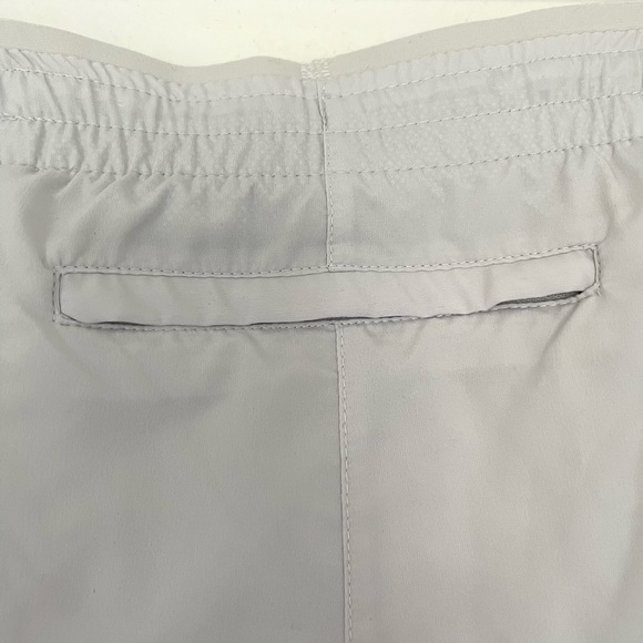 Like New- Drifit running skort with front flap - Picture 3 of 11